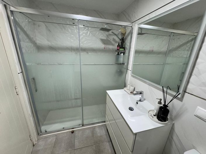 Image No.13-2 Bed Apartment for sale