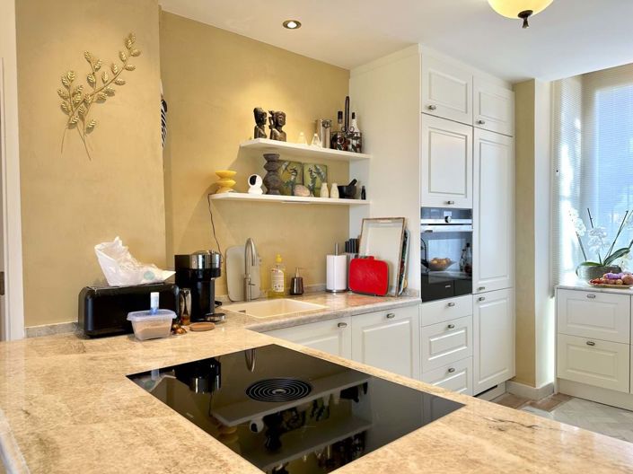 Image No.15-2 Bed Apartment for sale