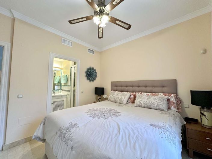 Image No.18-2 Bed Apartment for sale