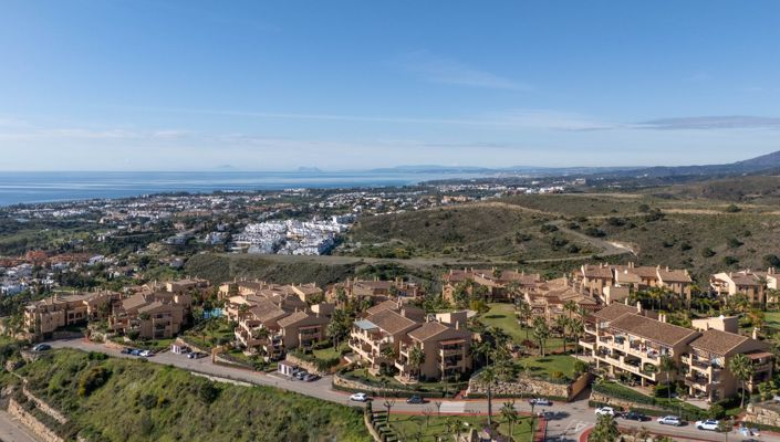 Image No.28-2 Bed Apartment for sale