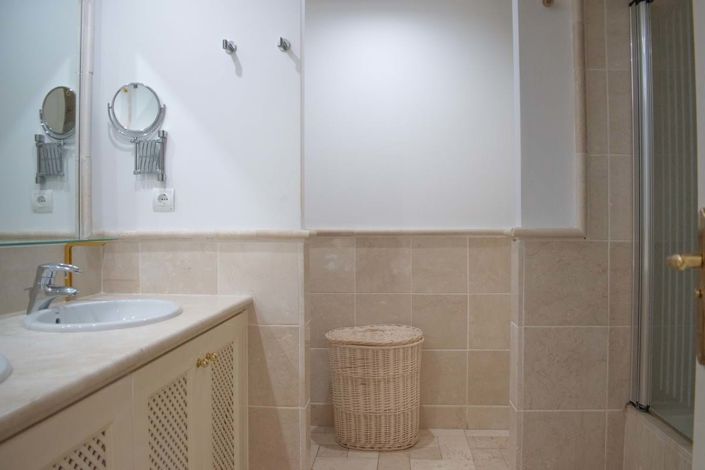 Image No.26-3 Bed Apartment for sale