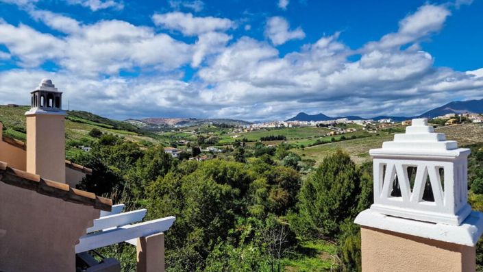 Image No.28-3 Bed Townhouse for sale