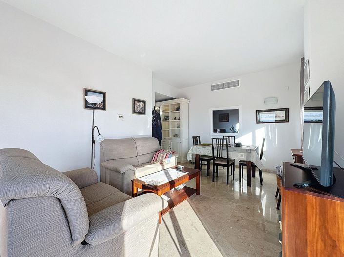 Image No.7-3 Bed Apartment for sale