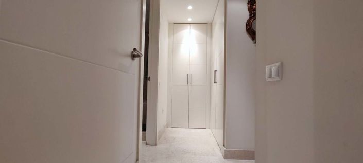 Image No.12-3 Bed Apartment for sale