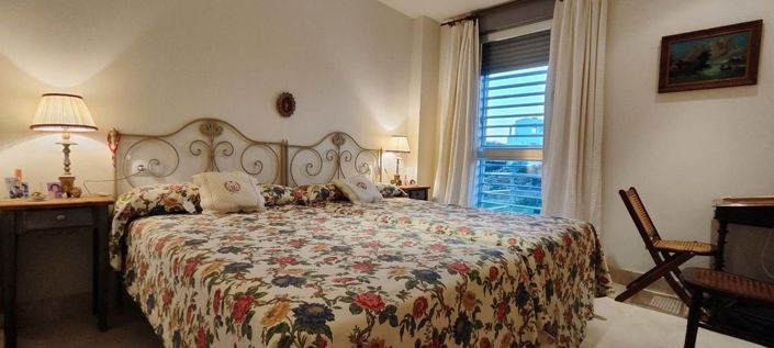 Image No.19-3 Bed Apartment for sale