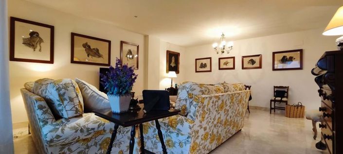 Image No.6-3 Bed Apartment for sale