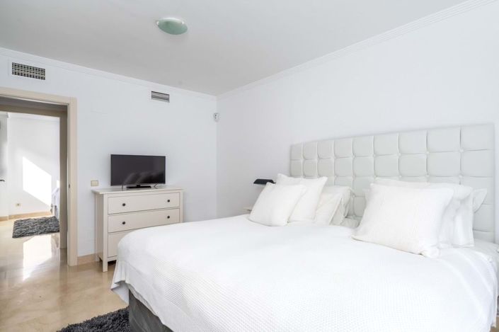 Image No.15-2 Bed Apartment for sale