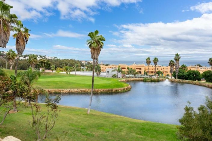 Image No.30-2 Bed Apartment for sale