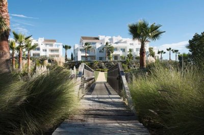 1447-92610-78d1f4f8b6655591b02d22fabb36a692d7