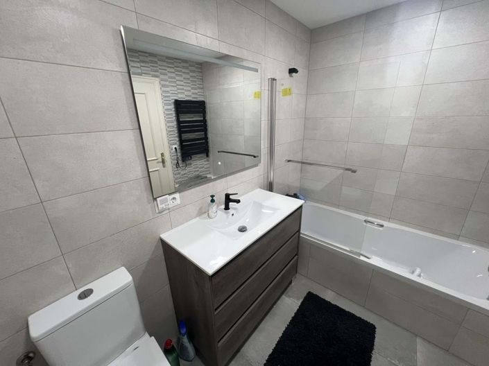 Image No.14-2 Bed Apartment for sale