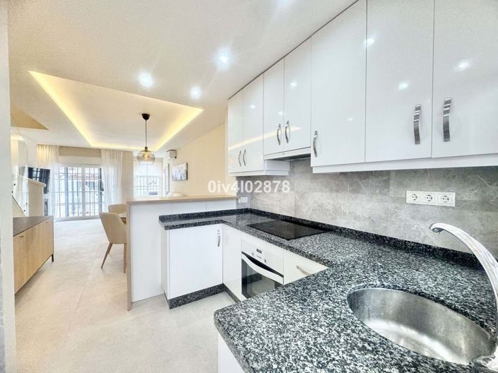 Image No.11-2 Bed Townhouse for sale