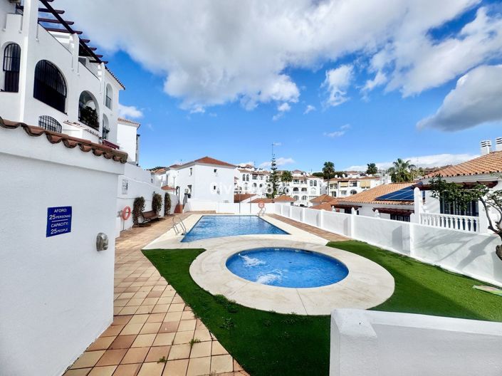 Image No.24-2 Bed Townhouse for sale