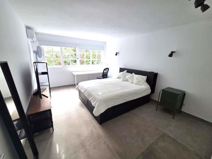 Image No.12-4 Bed Villa for sale