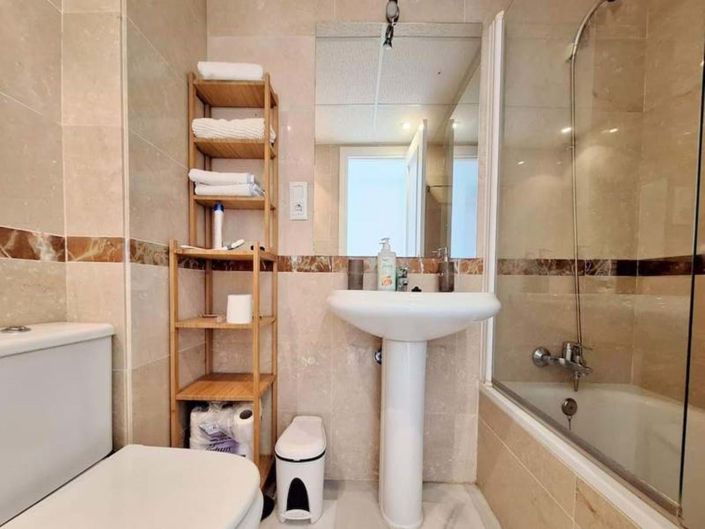 Image No.16-3 Bed Apartment for sale