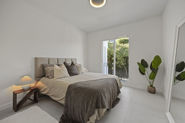 Image No.33-3 Bed Apartment for sale