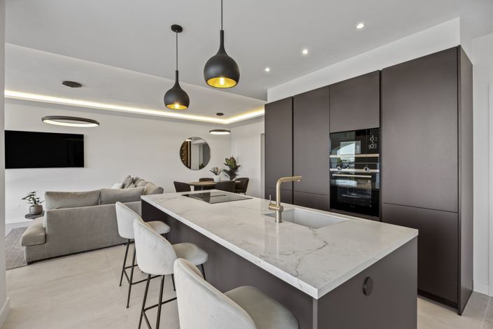 Image No.8-3 Bed Apartment for sale