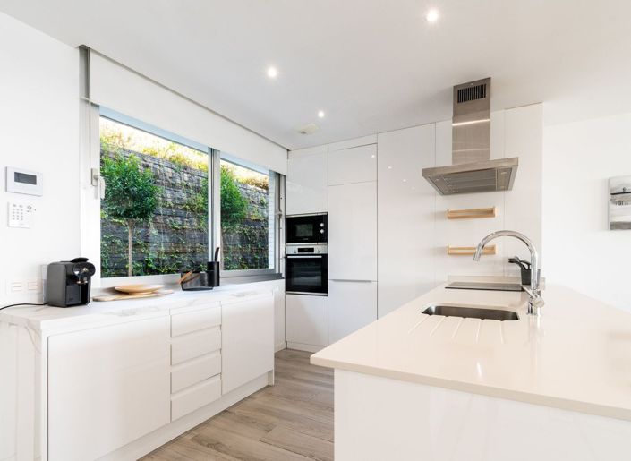 Image No.13-3 Bed Townhouse for sale