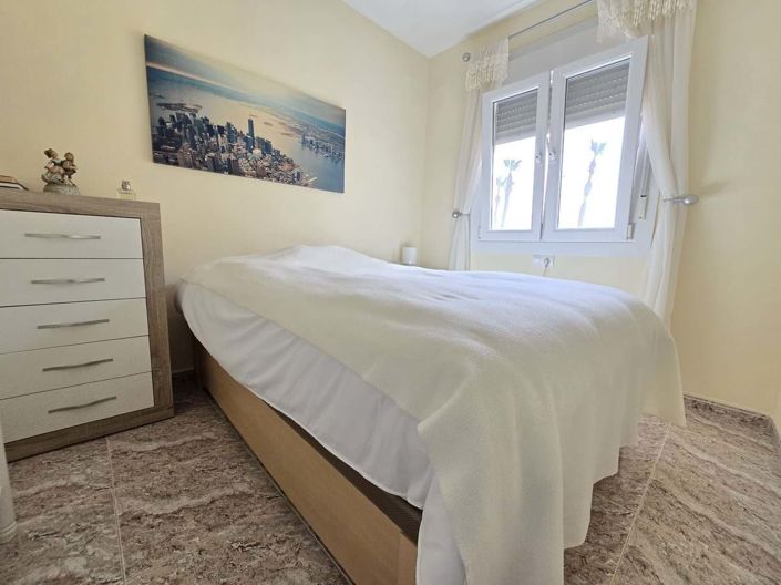 Image No.13-2 Bed Townhouse for sale