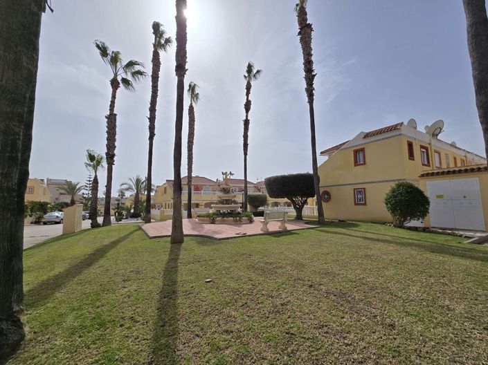 Image No.27-2 Bed Townhouse for sale