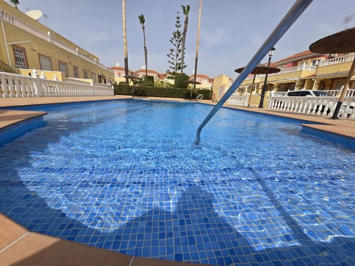 Image No.4-2 Bed Townhouse for sale