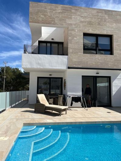 Image No.7-3 Bed Villa for sale