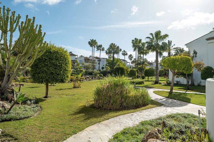 Image No.30-3 Bed Apartment for sale