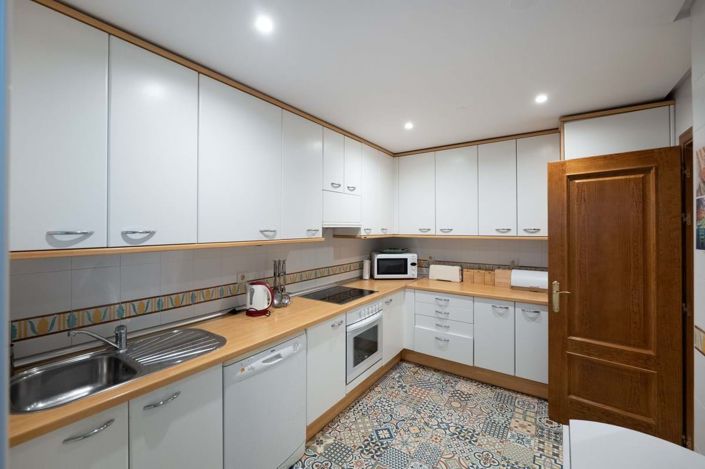 Image No.5-3 Bed Apartment for sale