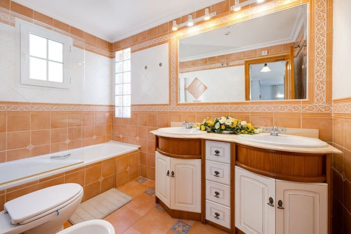 Image No.16-3 Bed Villa for sale