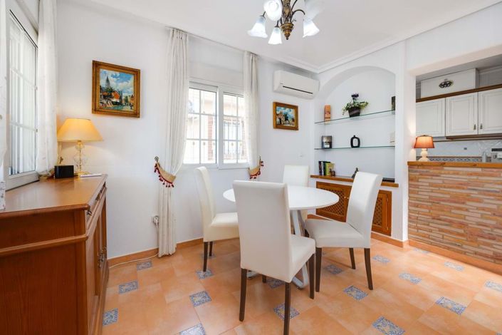 Image No.8-3 Bed Villa for sale