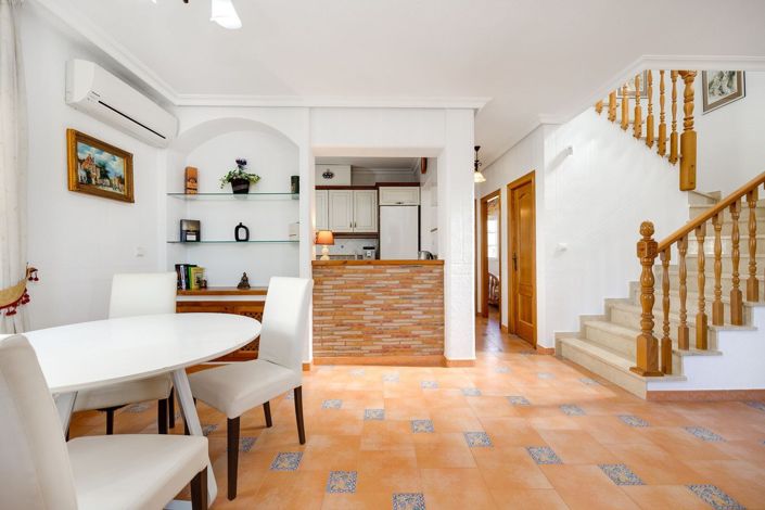 Image No.9-3 Bed Villa for sale