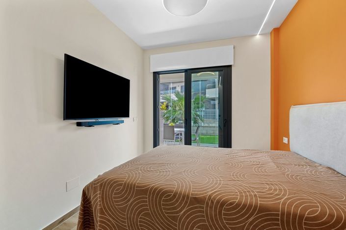 Image No.19-2 Bed Apartment for sale