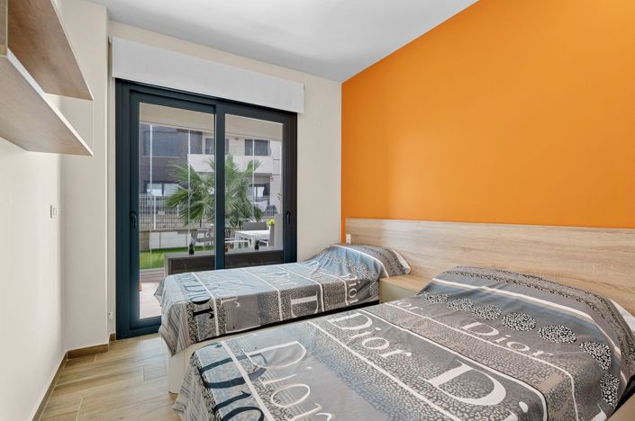 Image No.23-2 Bed Apartment for sale