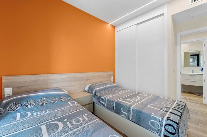 Image No.24-2 Bed Apartment for sale