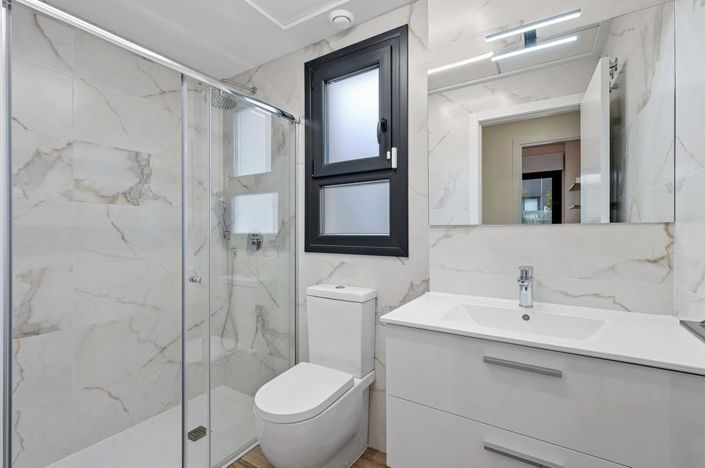 Image No.25-2 Bed Apartment for sale