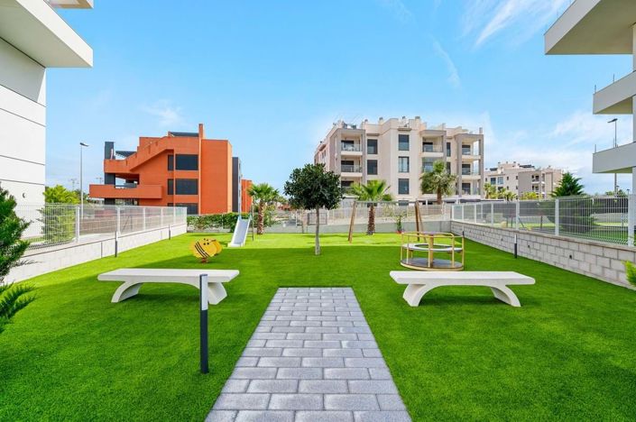 Image No.28-2 Bed Apartment for sale