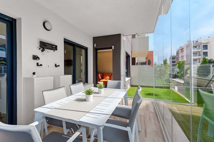 Image No.9-2 Bed Apartment for sale