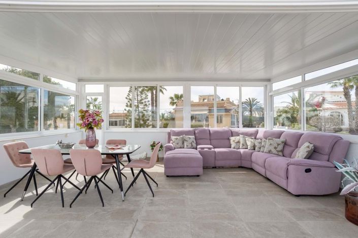 Image No.27-3 Bed Villa for sale