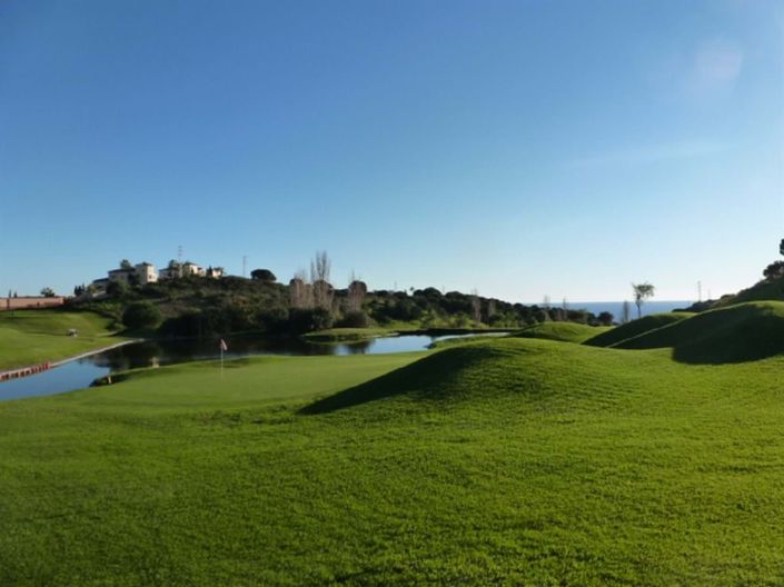 Image No.26-2 Bed Apartment for sale