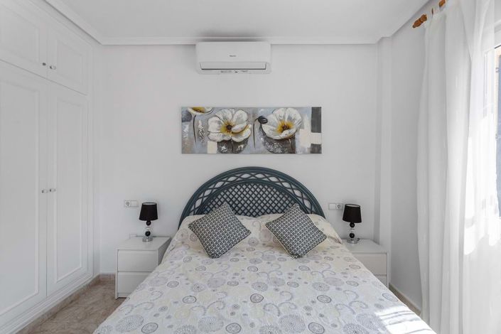 Image No.18-3 Bed Villa for sale