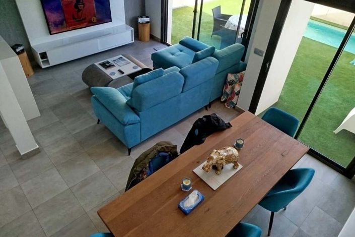 Image No.9-3 Bed Semi-Detached for sale