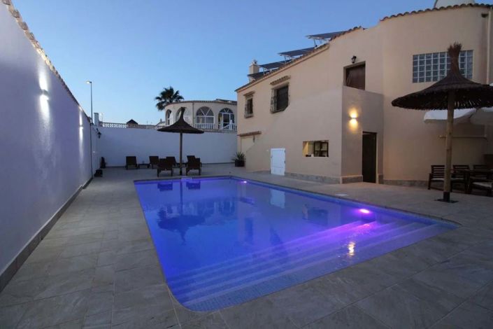 Image No.31-5 Bed Villa for sale