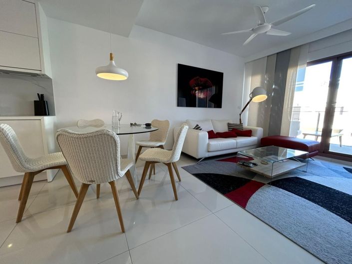 Image No.22-2 Bed Apartment for sale