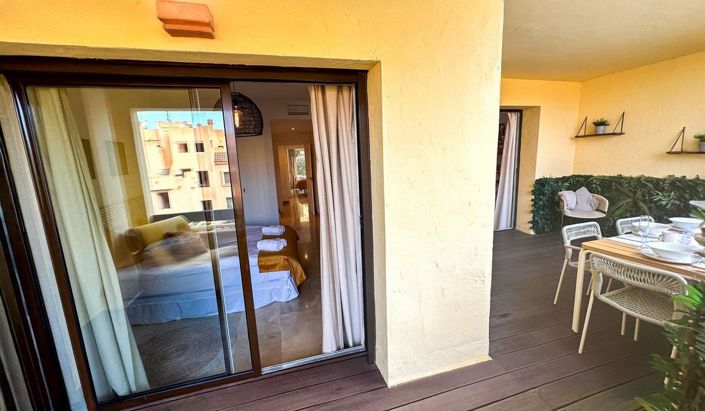 Image No.26-2 Bed Apartment for sale