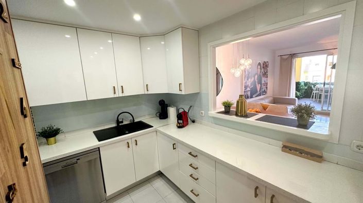 Image No.28-2 Bed Apartment for sale