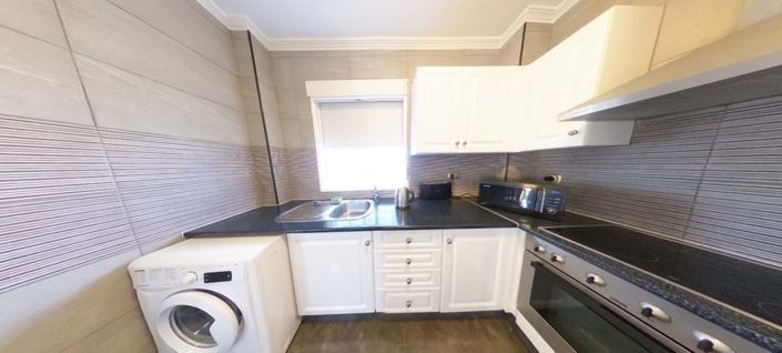 Image No.11-5 Bed Villa for sale