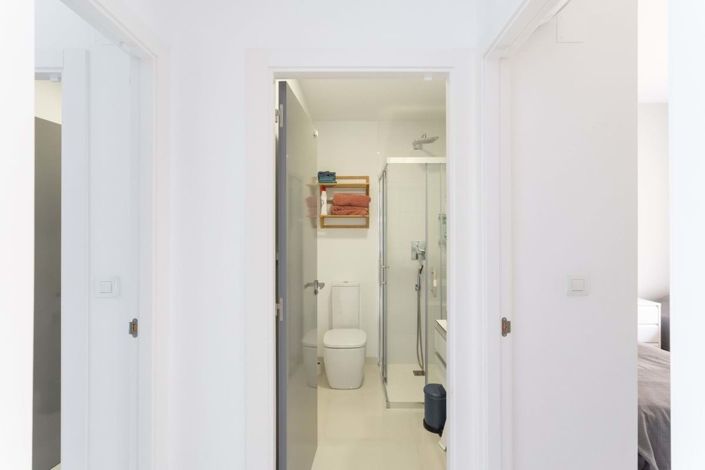 Image No.18-2 Bed Apartment for sale