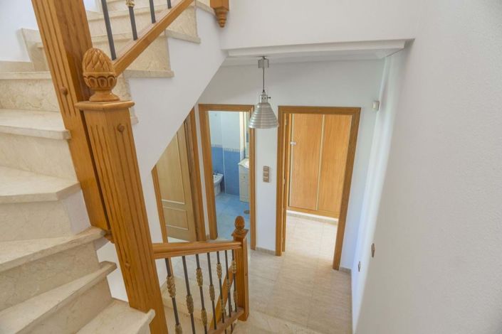 Image No.32-3 Bed Townhouse for sale