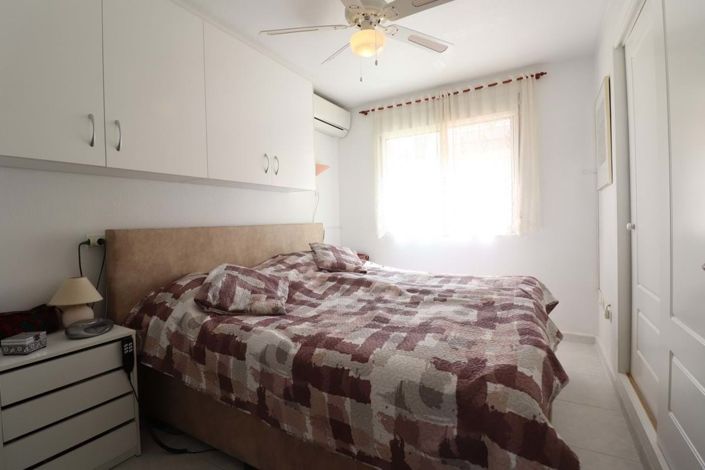 Image No.14-2 Bed Semi-Detached for sale