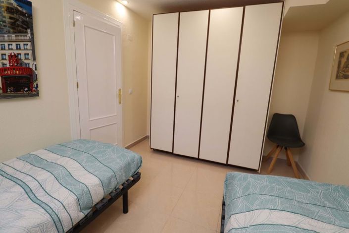 Image No.20-2 Bed Semi-Detached for sale