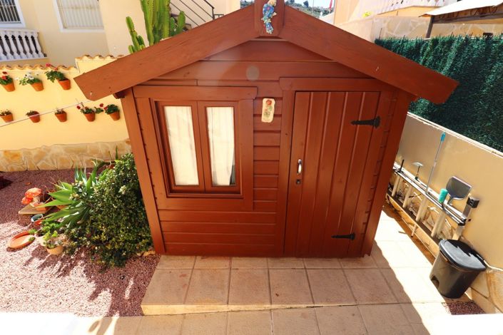 Image No.31-2 Bed Semi-Detached for sale